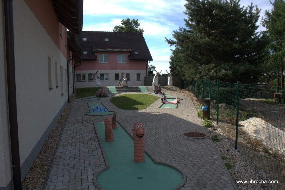 Minigolf U Hrocha